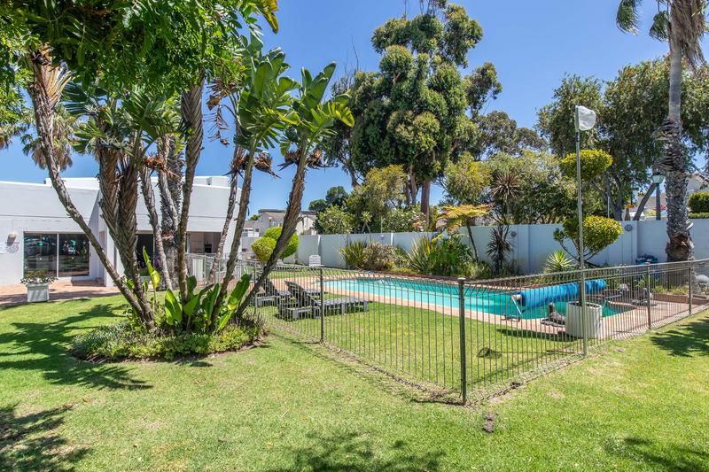 2 Bedroom Property for Sale in Plumstead Western Cape
